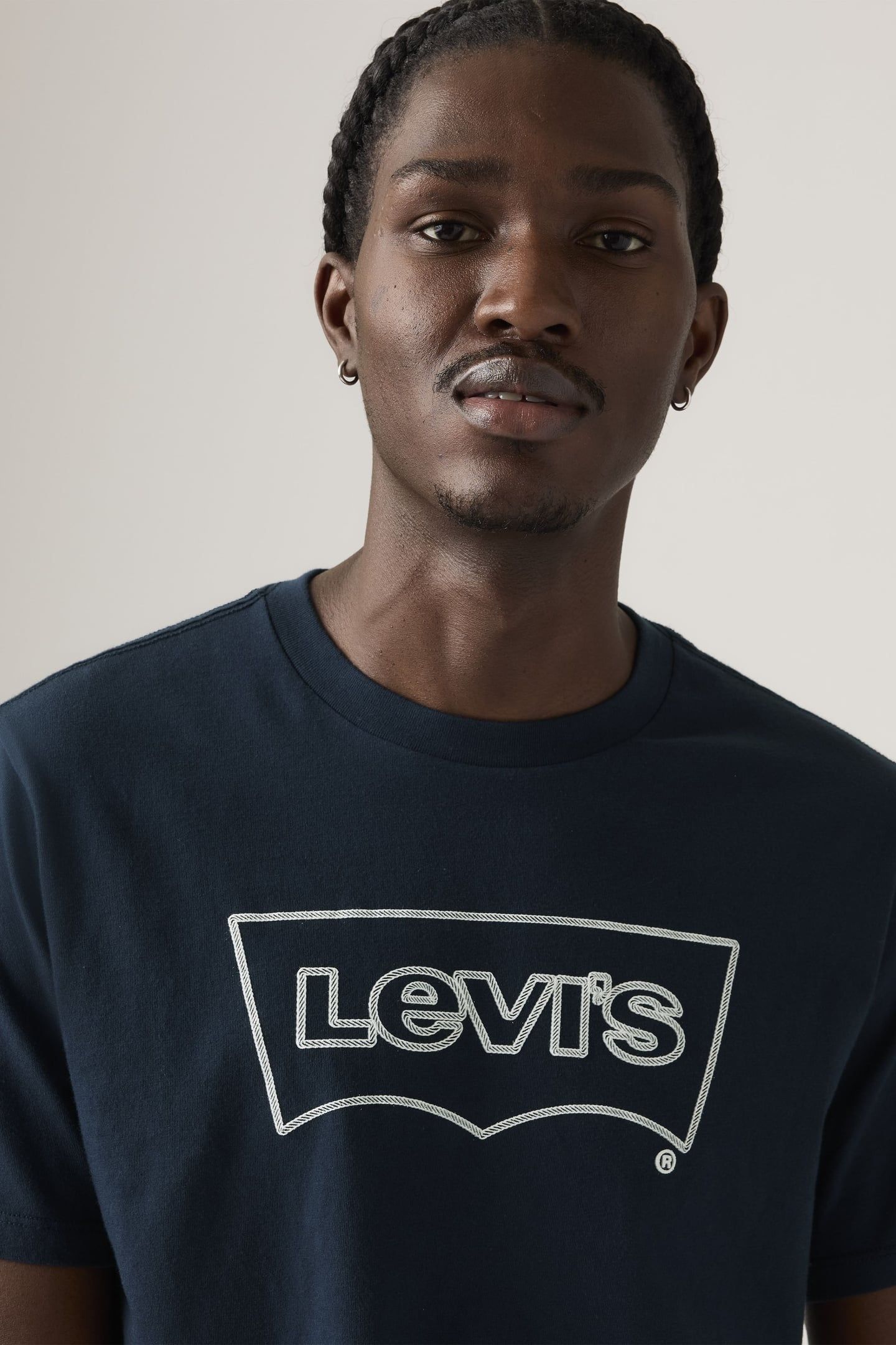 CLASSIC GRAPHIC TEE 6