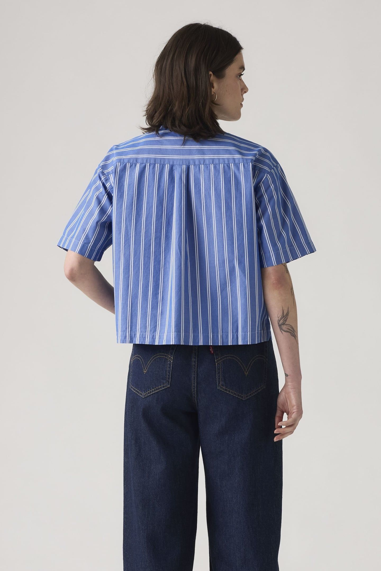 HARLIE SHORT SLEEVE CROPPED SHIRT 2