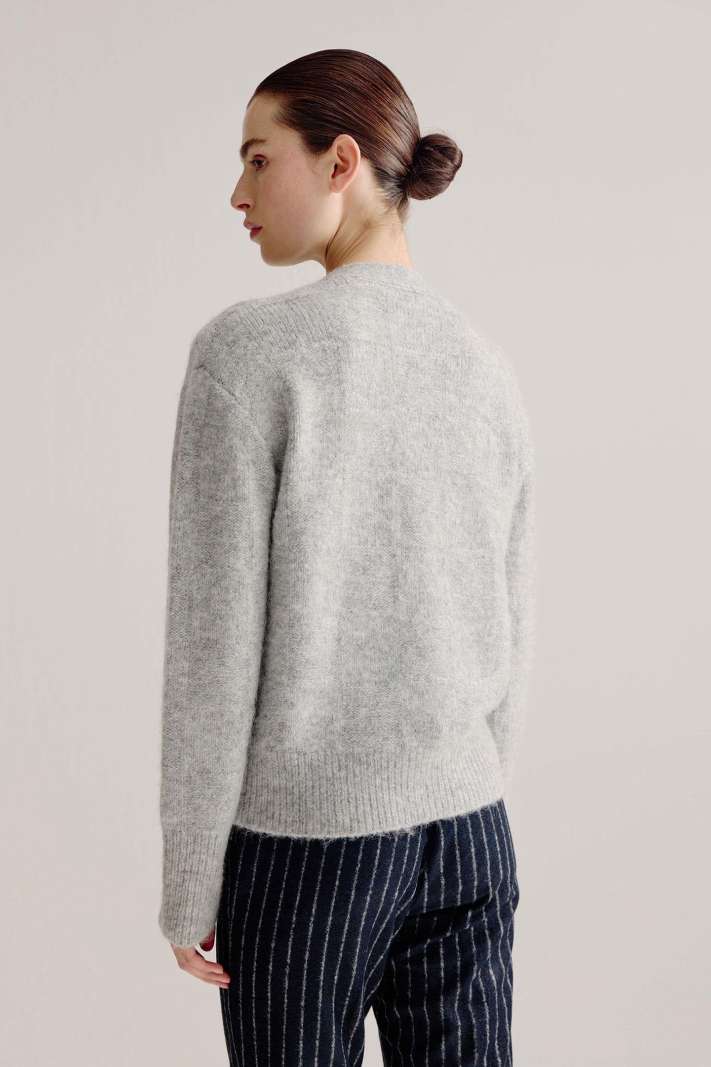 LEA CARDIGAN GREY 3