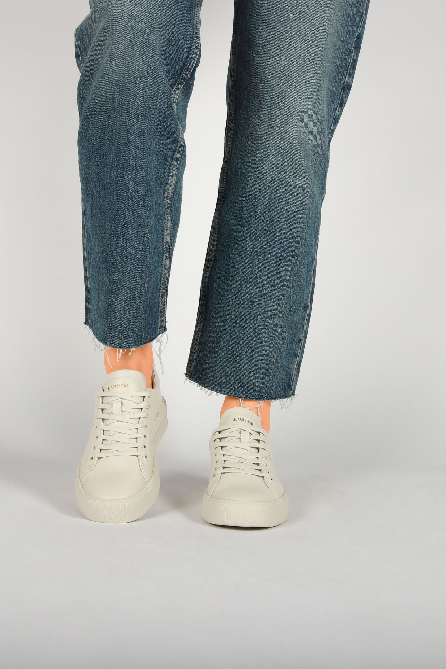 CRAG FINN LOW 1