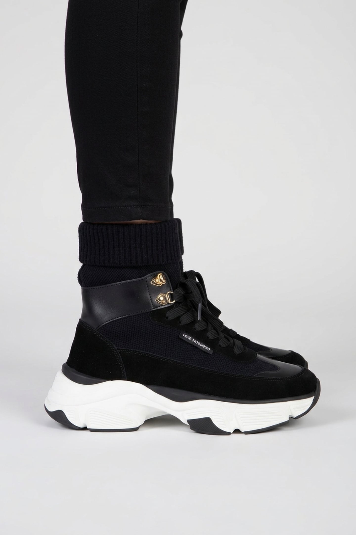 SNEAKERS BLACK 2