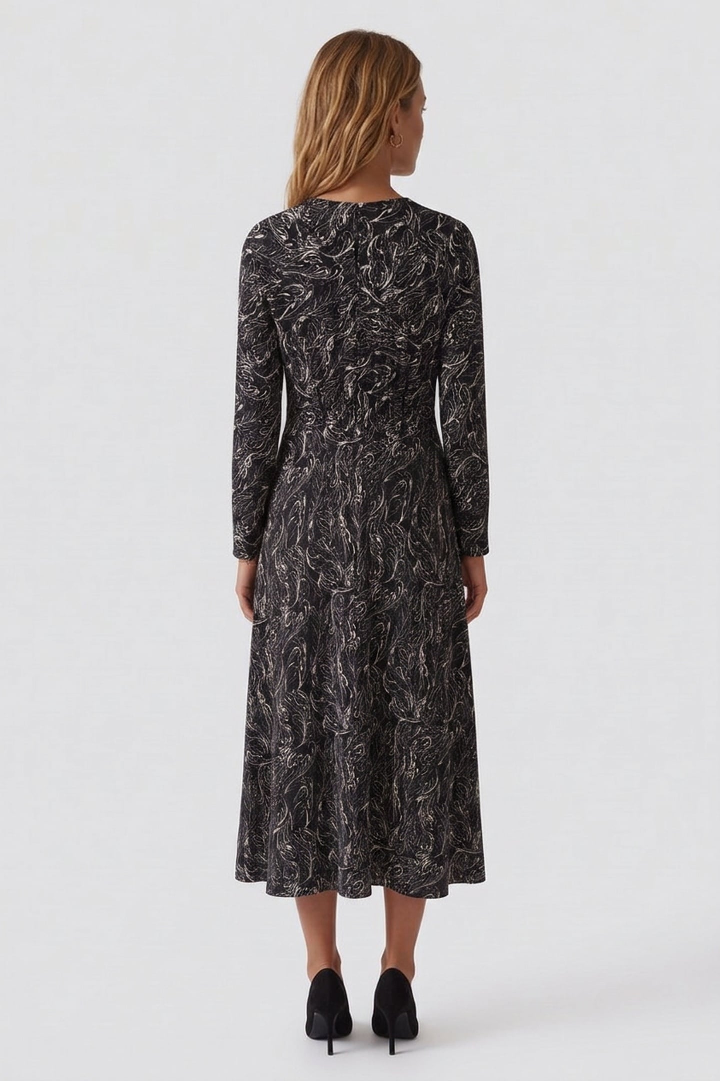 GASTONIA AOP DRESS BLACK 2