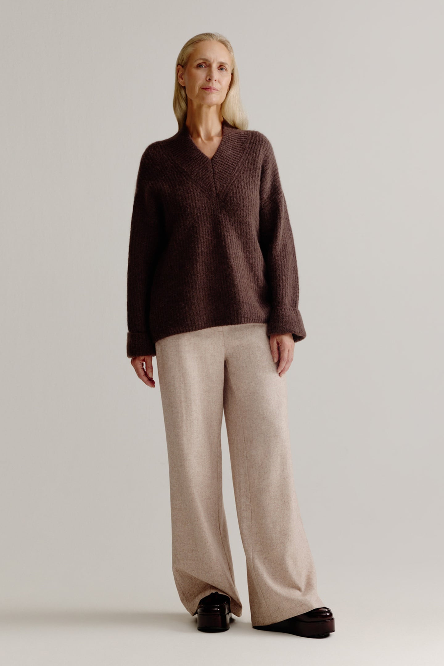 LARISSA SWEATER BROWN 2