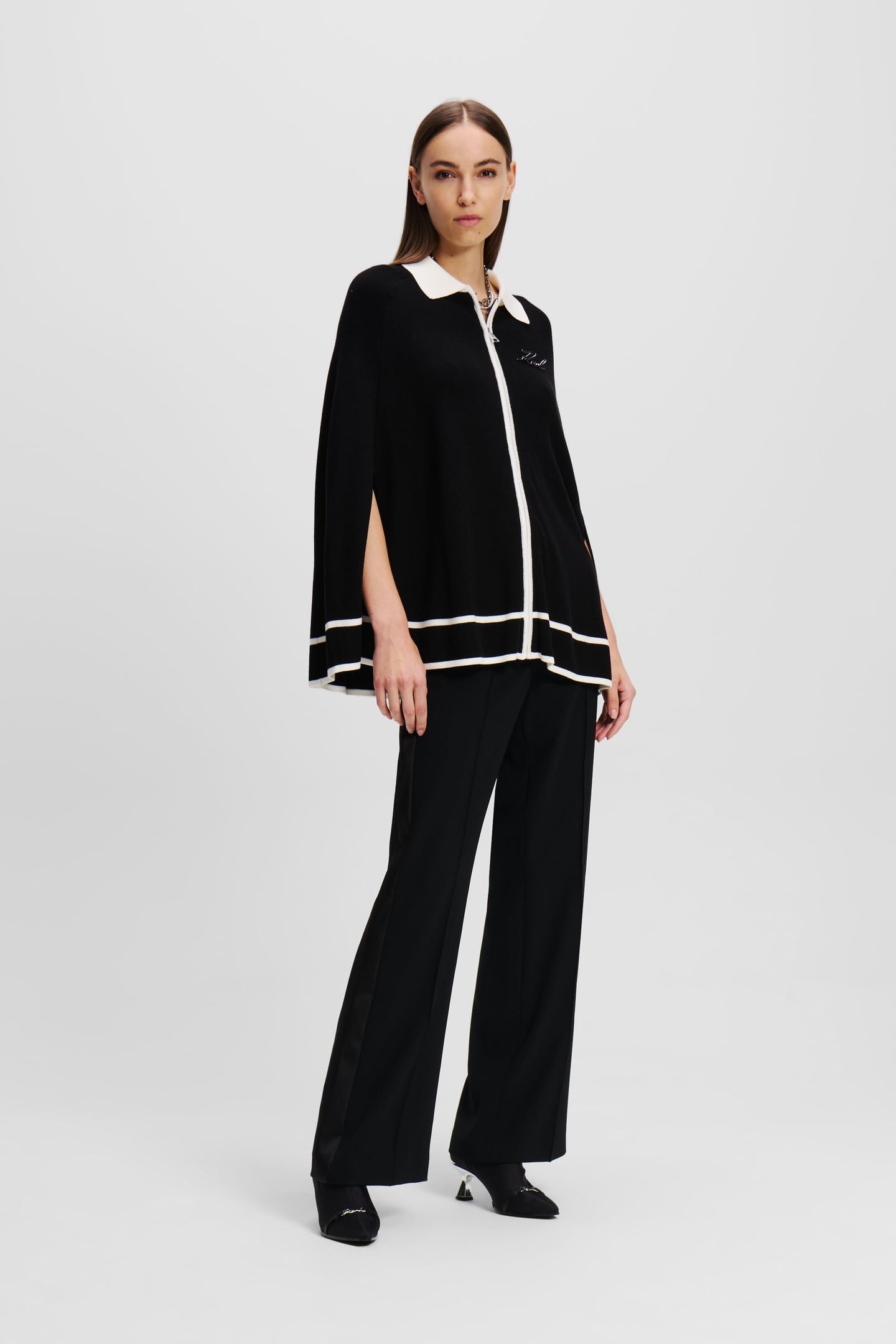 COLLAR CAPE BLACK 1