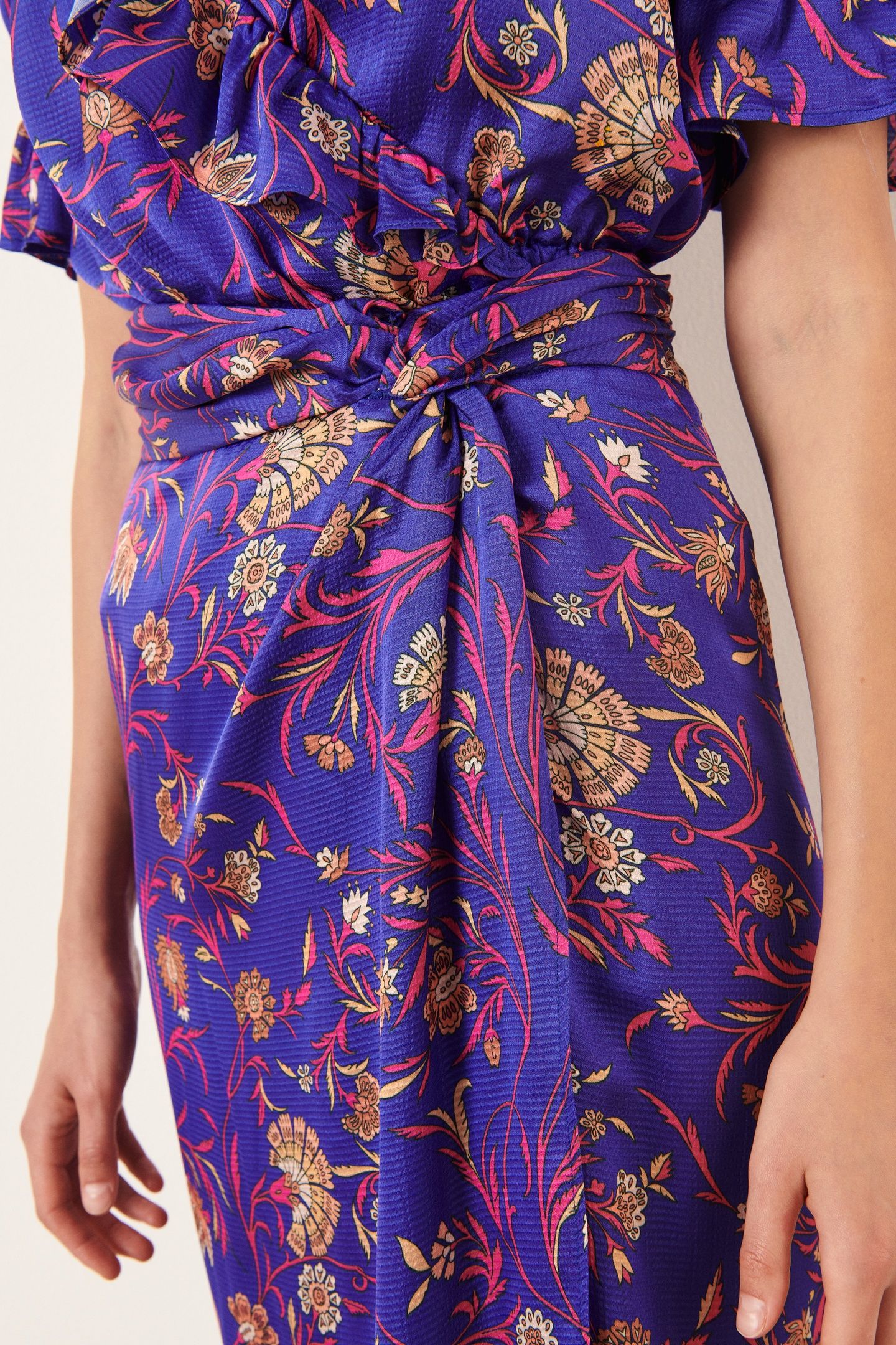 MID-LENGTH SKIRT BLUE 6
