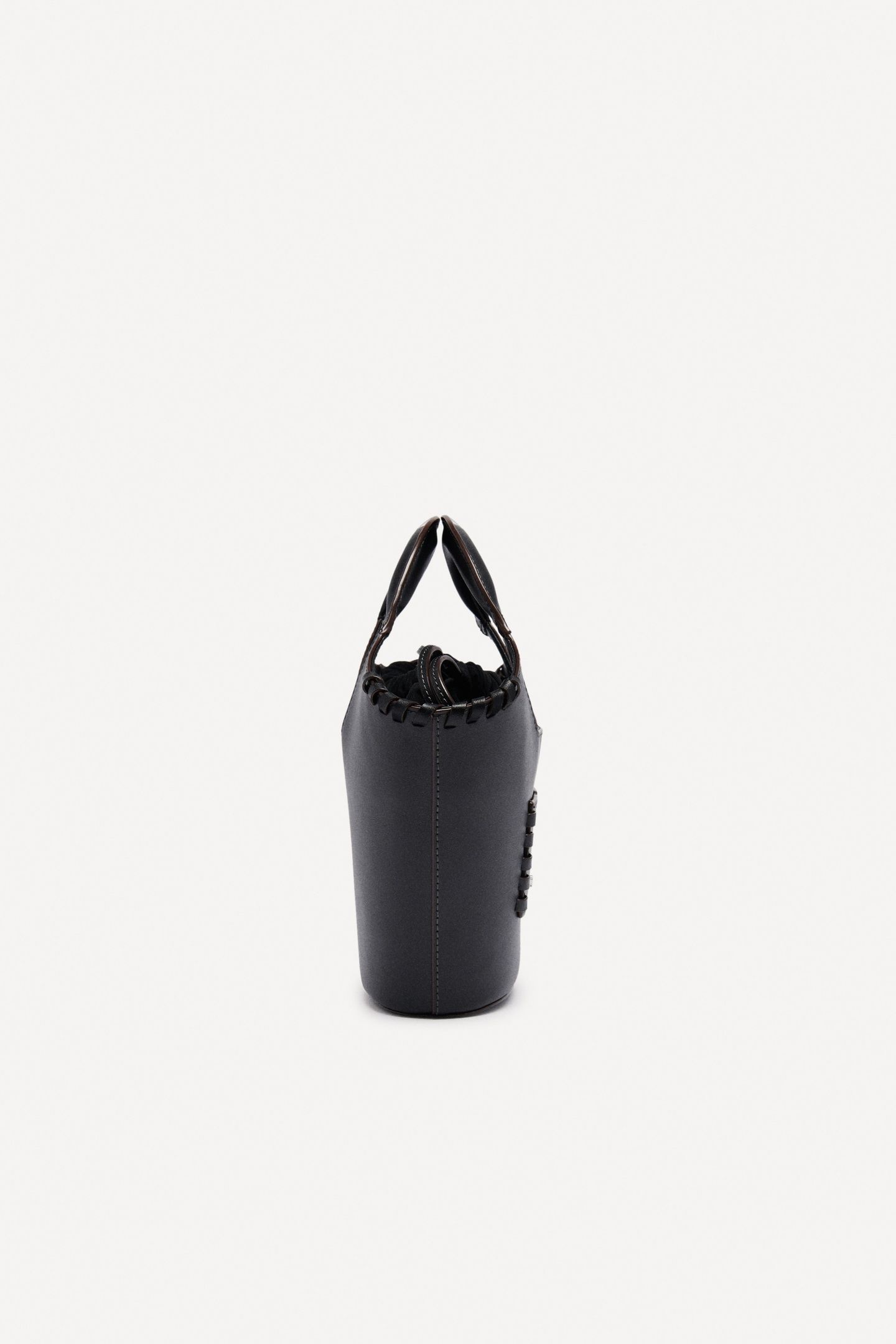HAND BAG BLACK 3