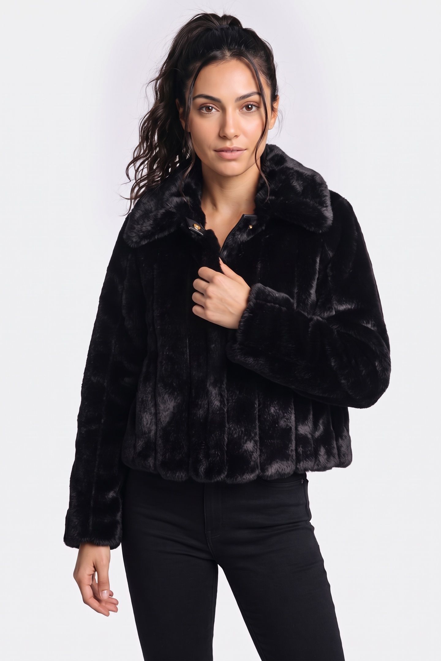 TAPING DETAIL FAUX MINK BLACK 1