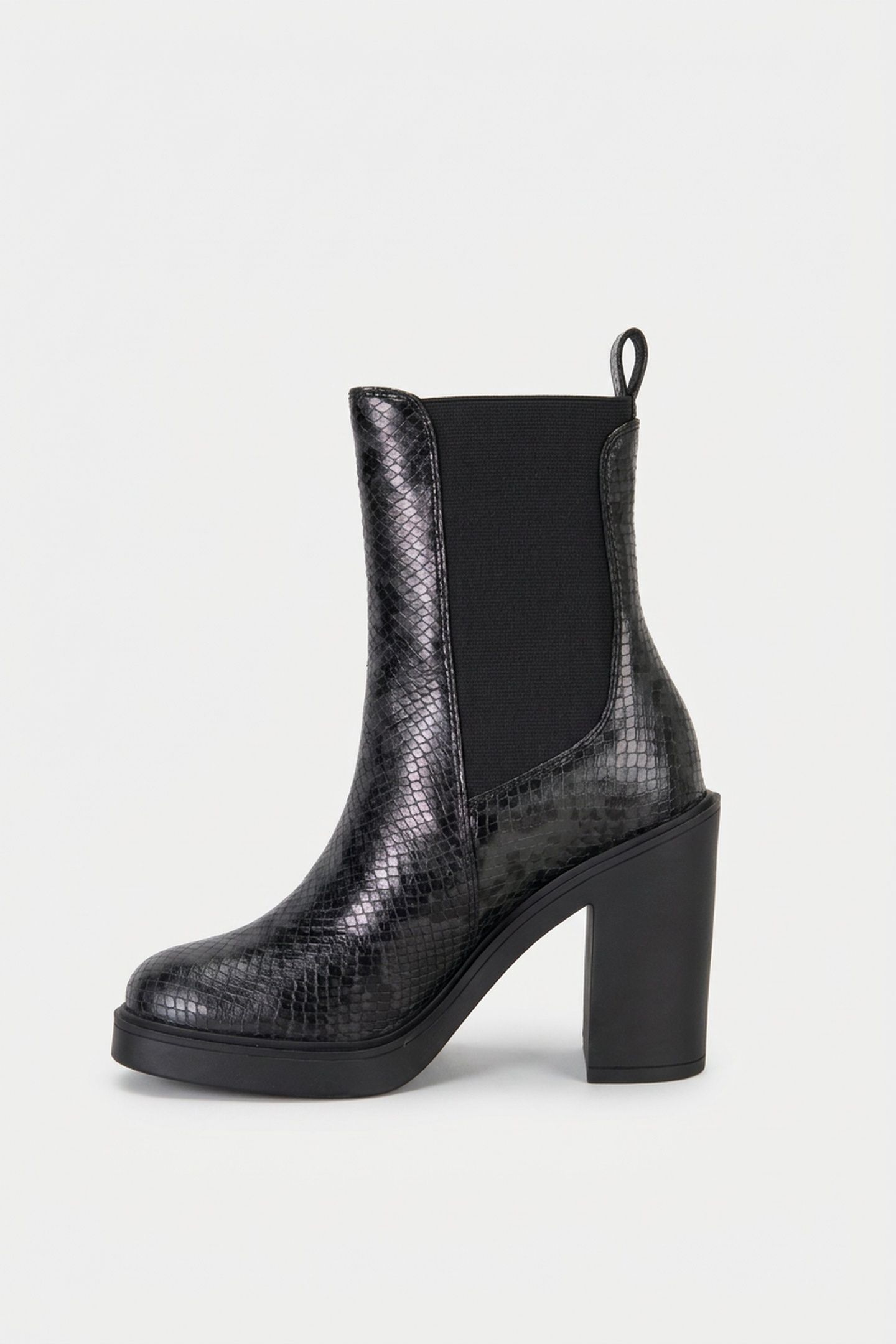 BOOTS BLACK 2
