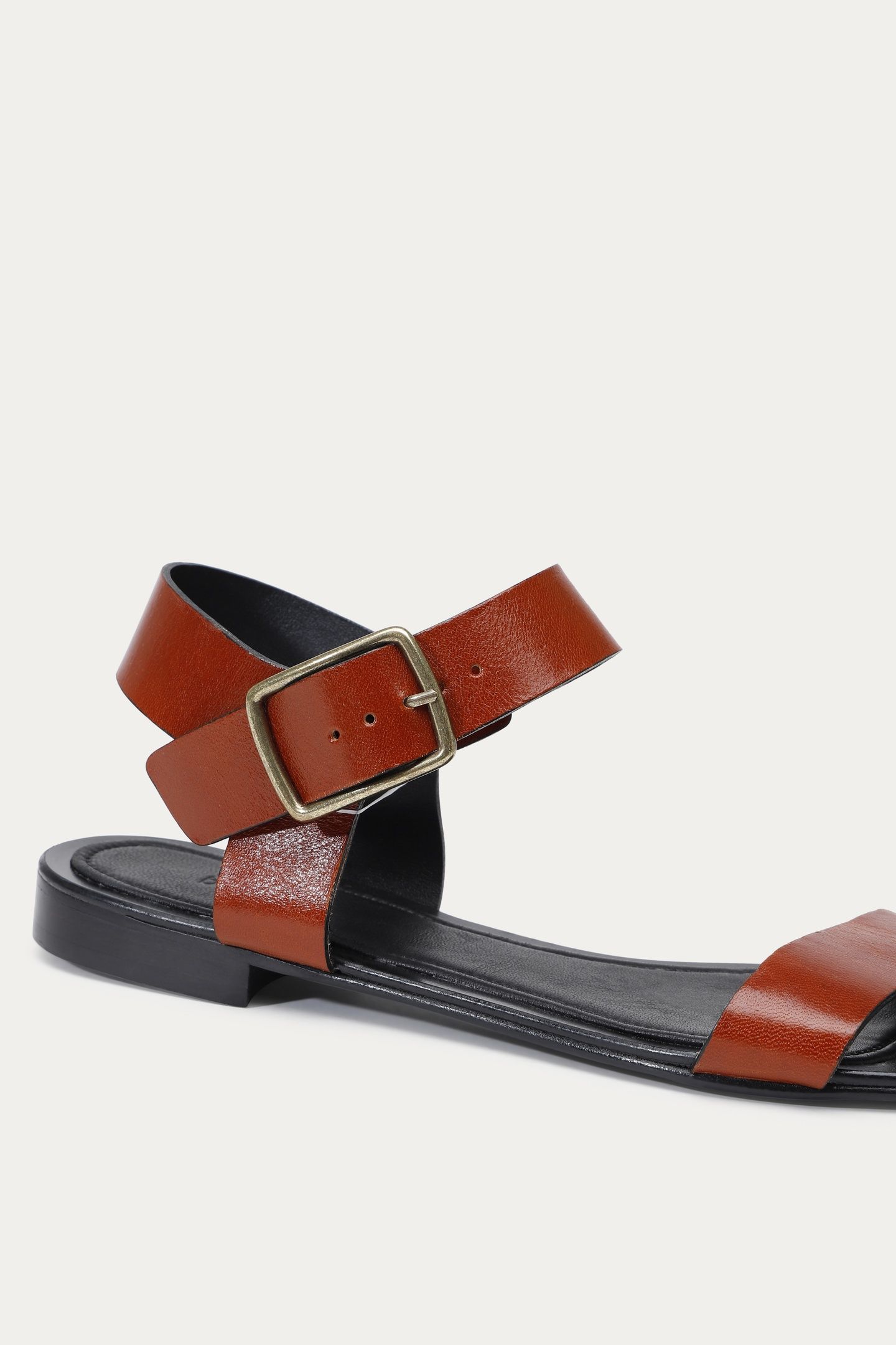 SANDALS COGNAC 4