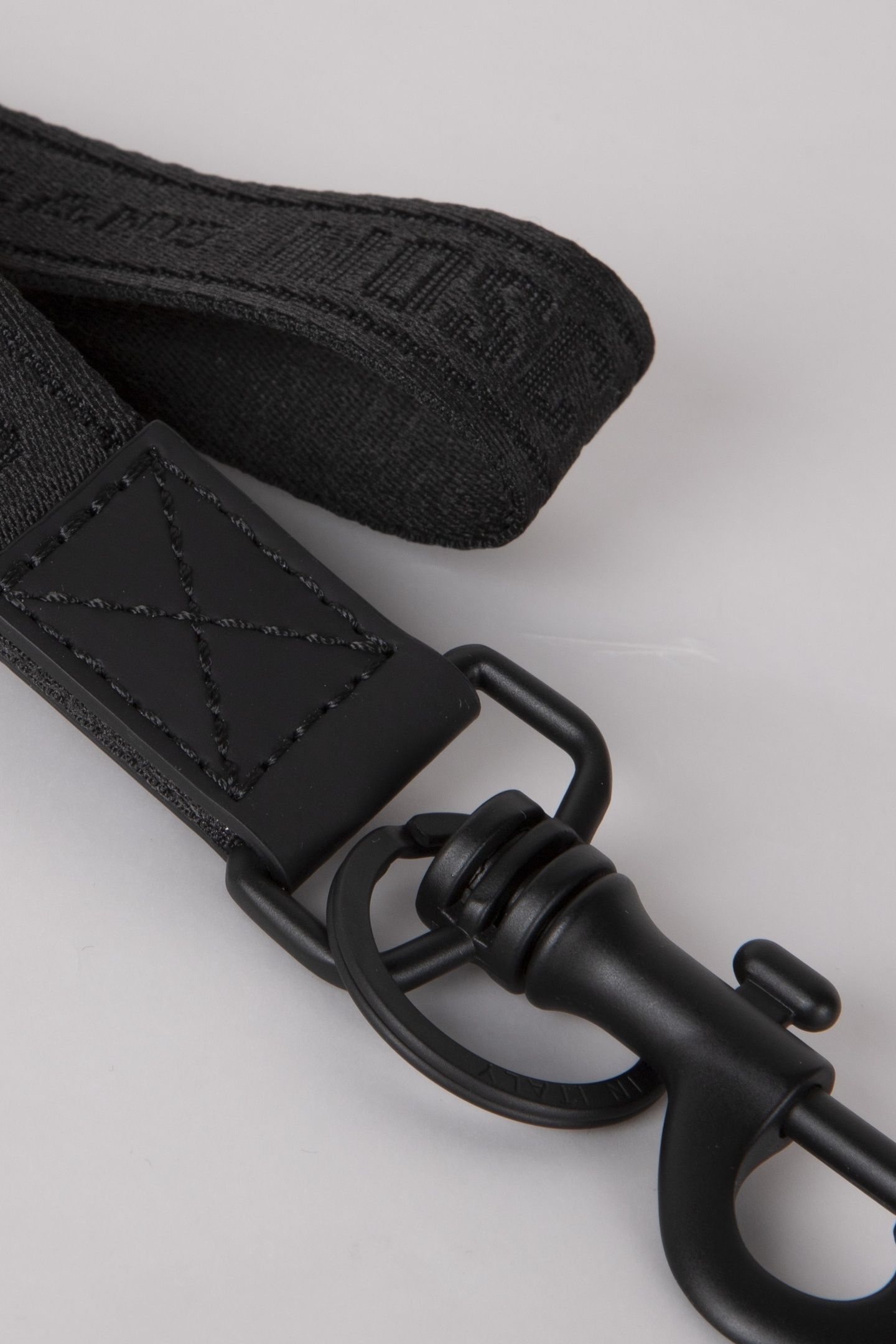 ACCESSORIES BLACK 4