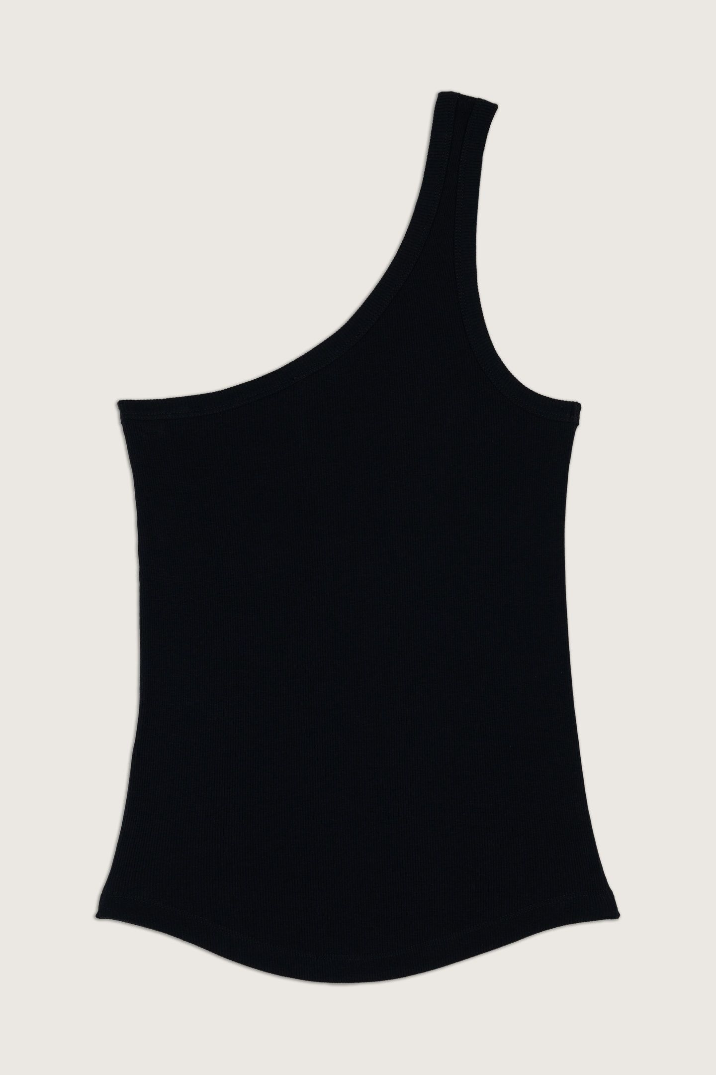 SLEEVELESS TEE BLACK 6