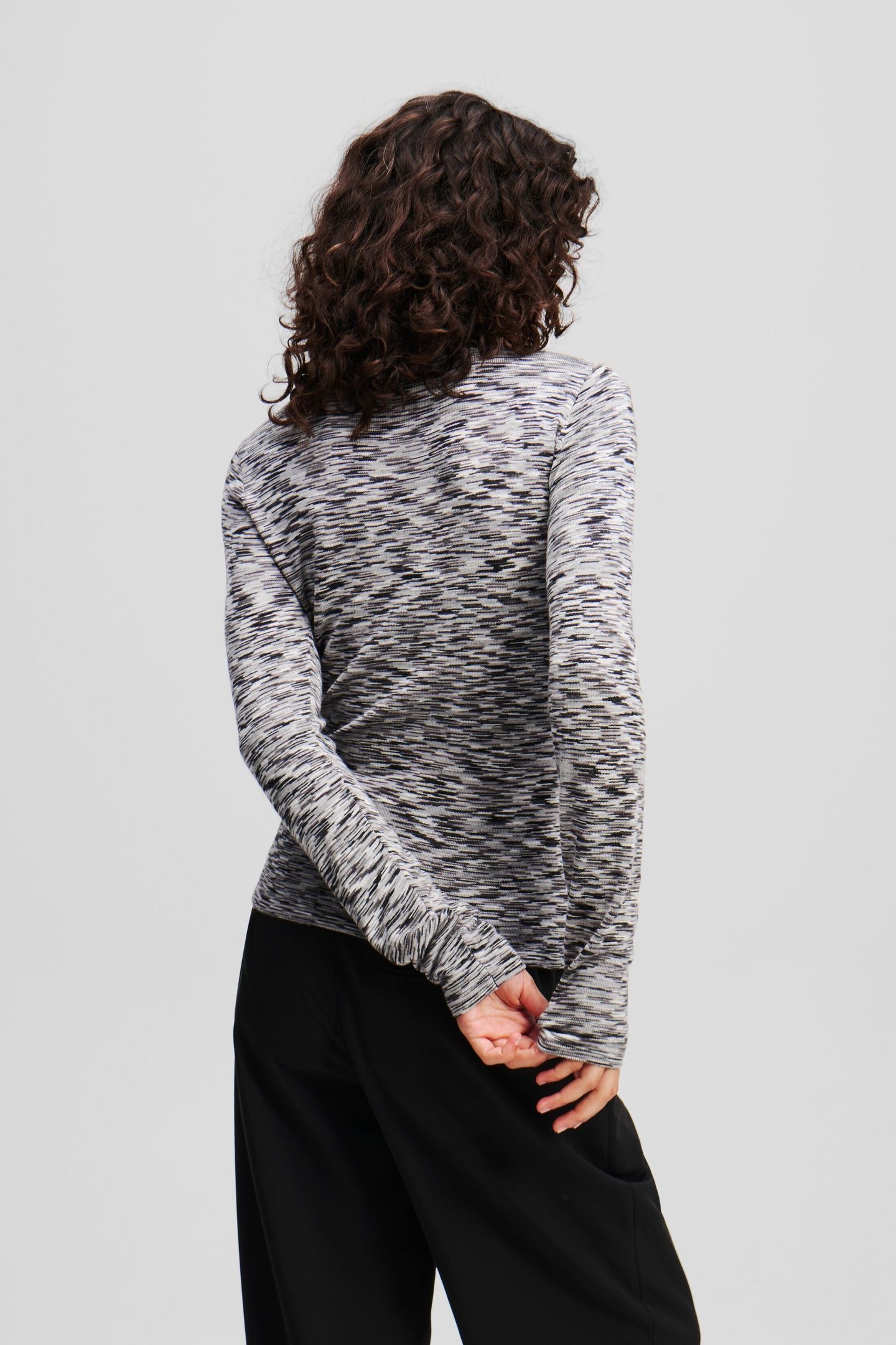 KLJ MOCK NECK KNIT TOP LIGHT GREY MELANGE 3