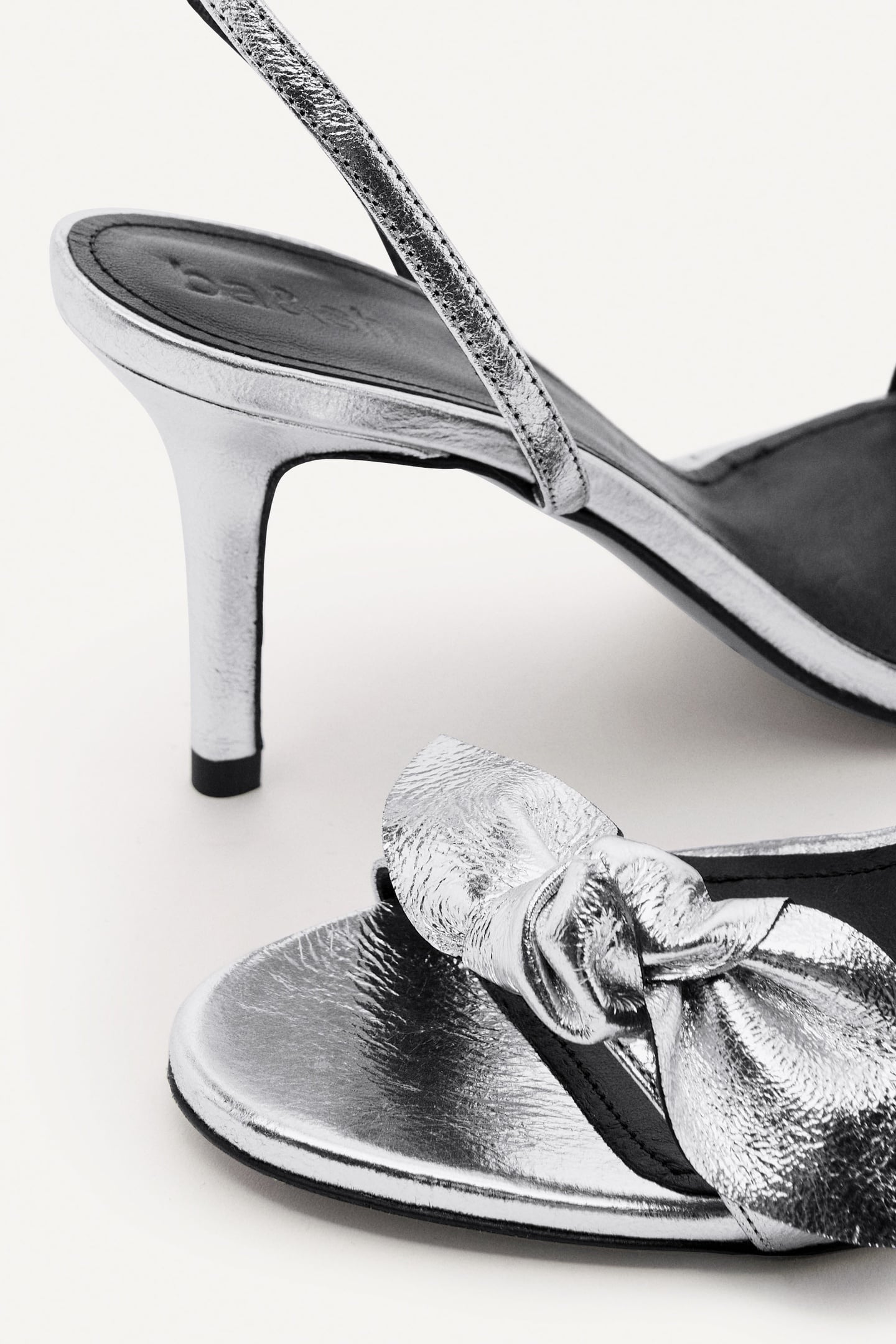 SANDALS SILVER 3