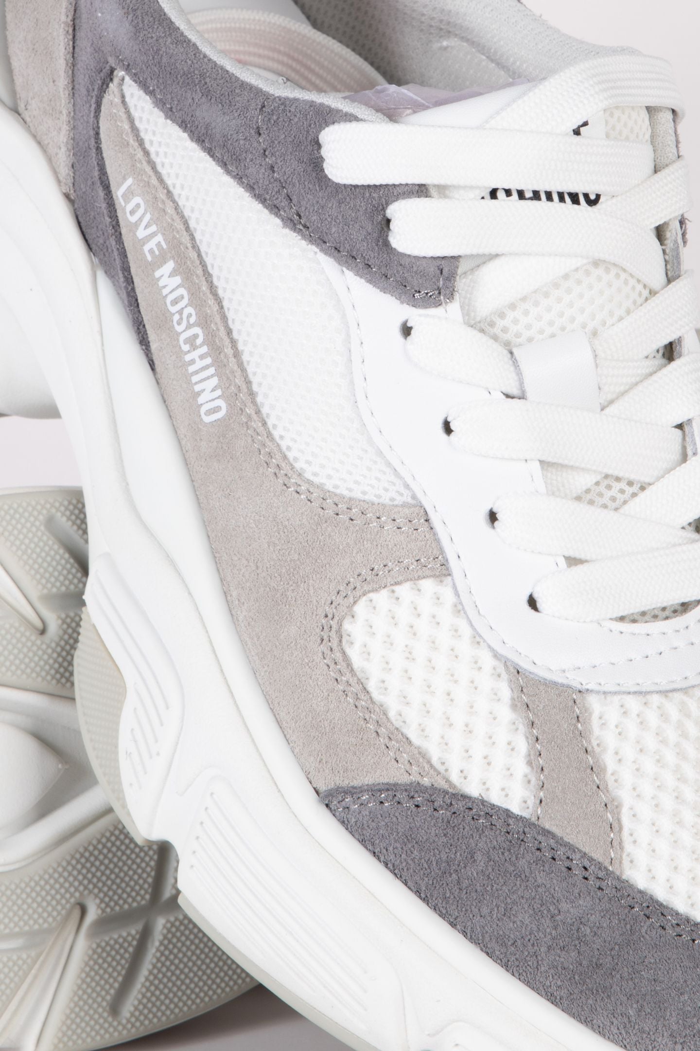 SNEAKERS WHITE 3