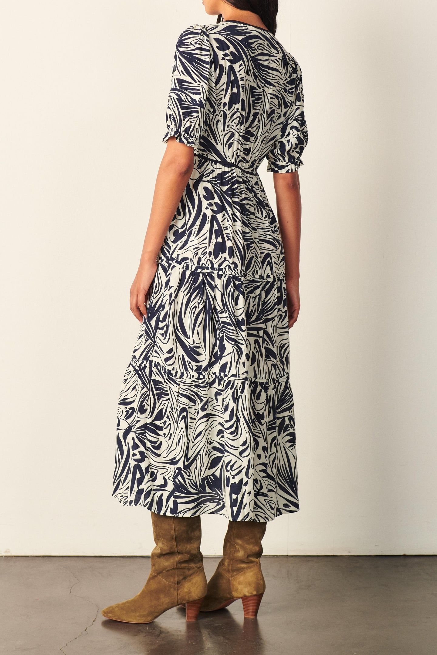 MID-LENGTH DRESS ECRU 7