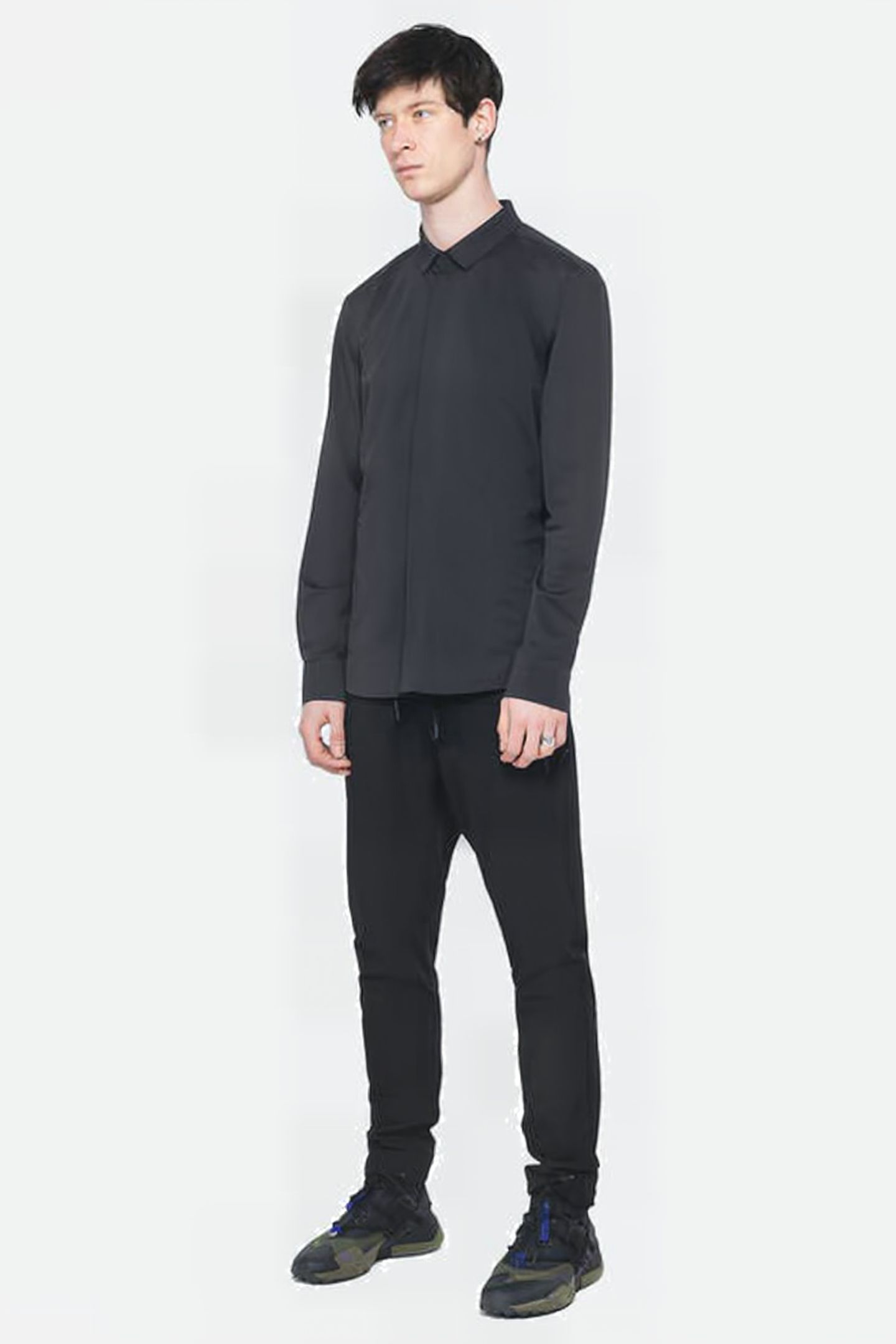 RM99 - APEX BLACK 4