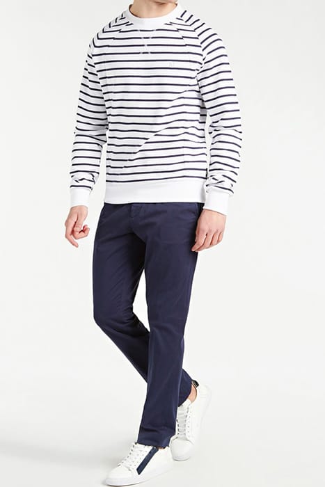 MARCIANO BY GUESS EASY CHINO DARK NIGHT BLUE 3