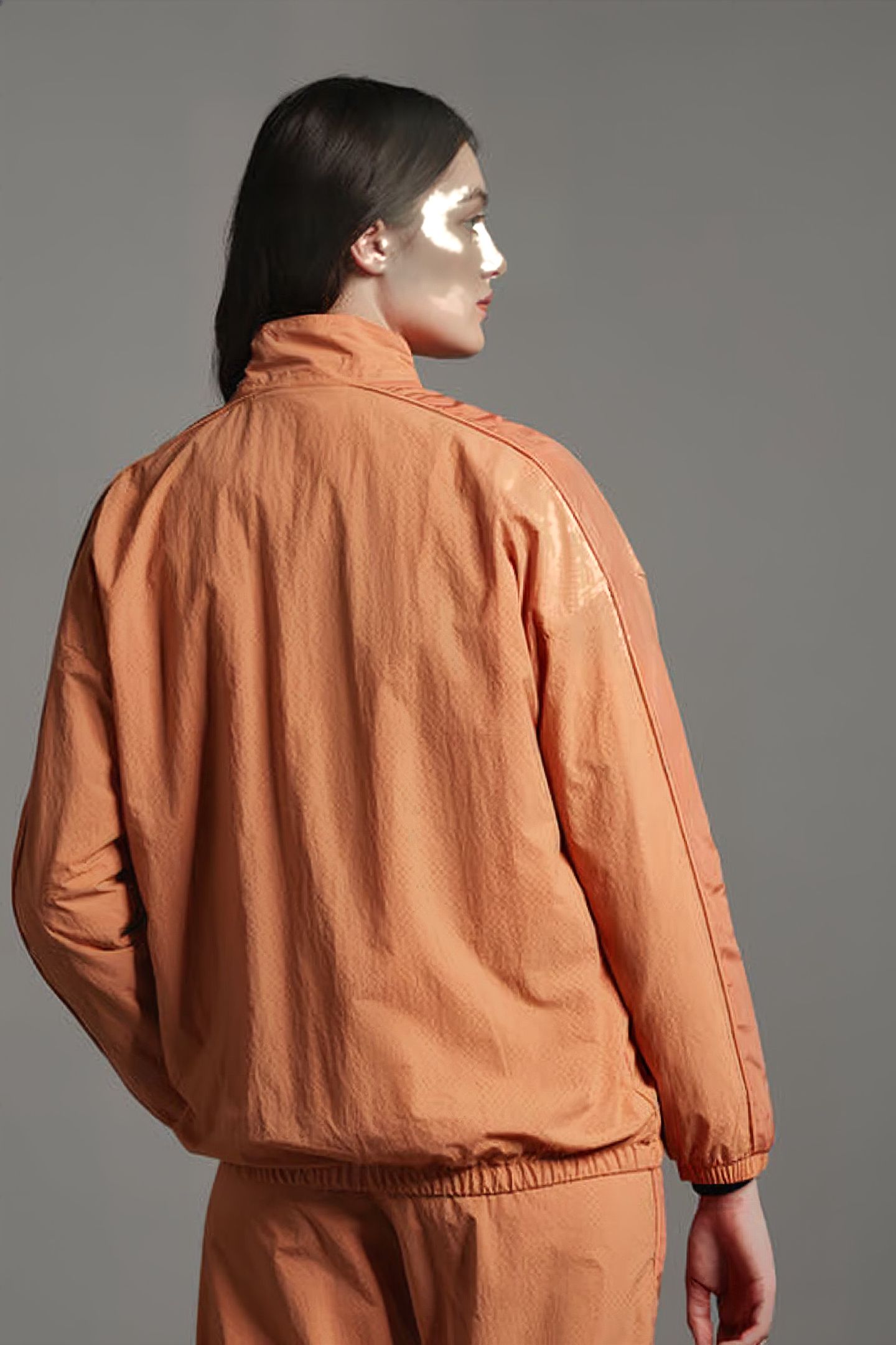 PERFORATED FUNNEL NECK JACKET DUSK ORANGE 3