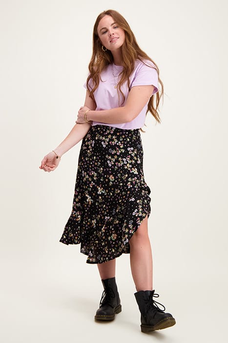 Black midi skirt with flowers 13