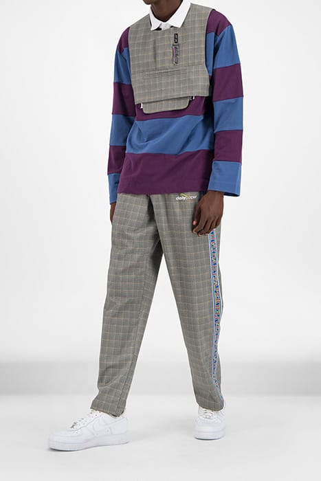 GREY CHECKED GONE VEST 3