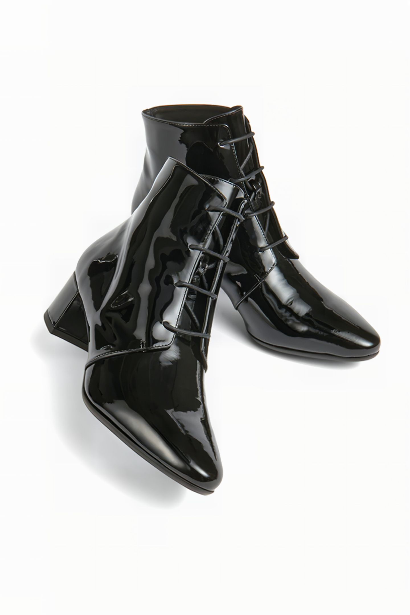 LOLA BLACK 3