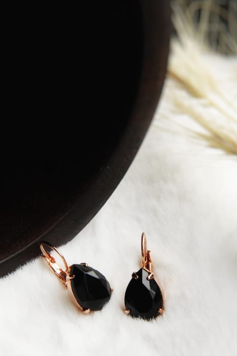 OTAZU LACRIMA JET BLACK EARRINGS BLACK 3