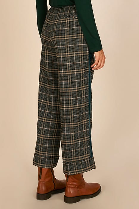 RL19W-C7012-C-000-W90038 GREEN 3