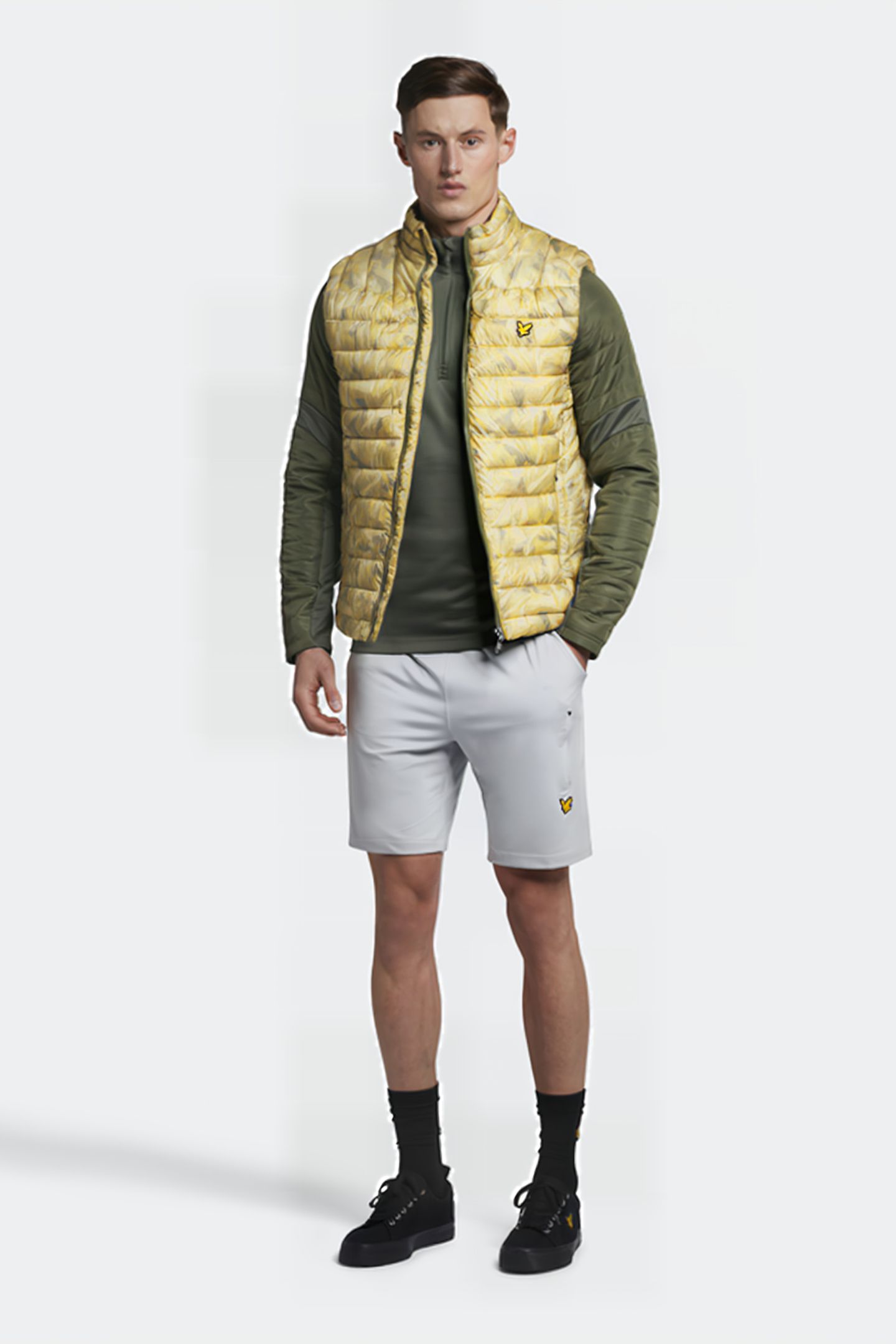 LIGHTWEIGHT QUILTED COLLAR GILET BAY GREEN PRINT 3