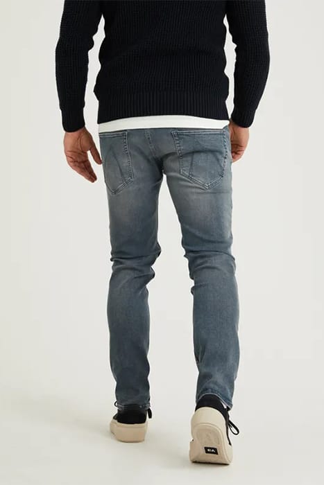 CROWN MADISON MID BLUE TINTED 2
