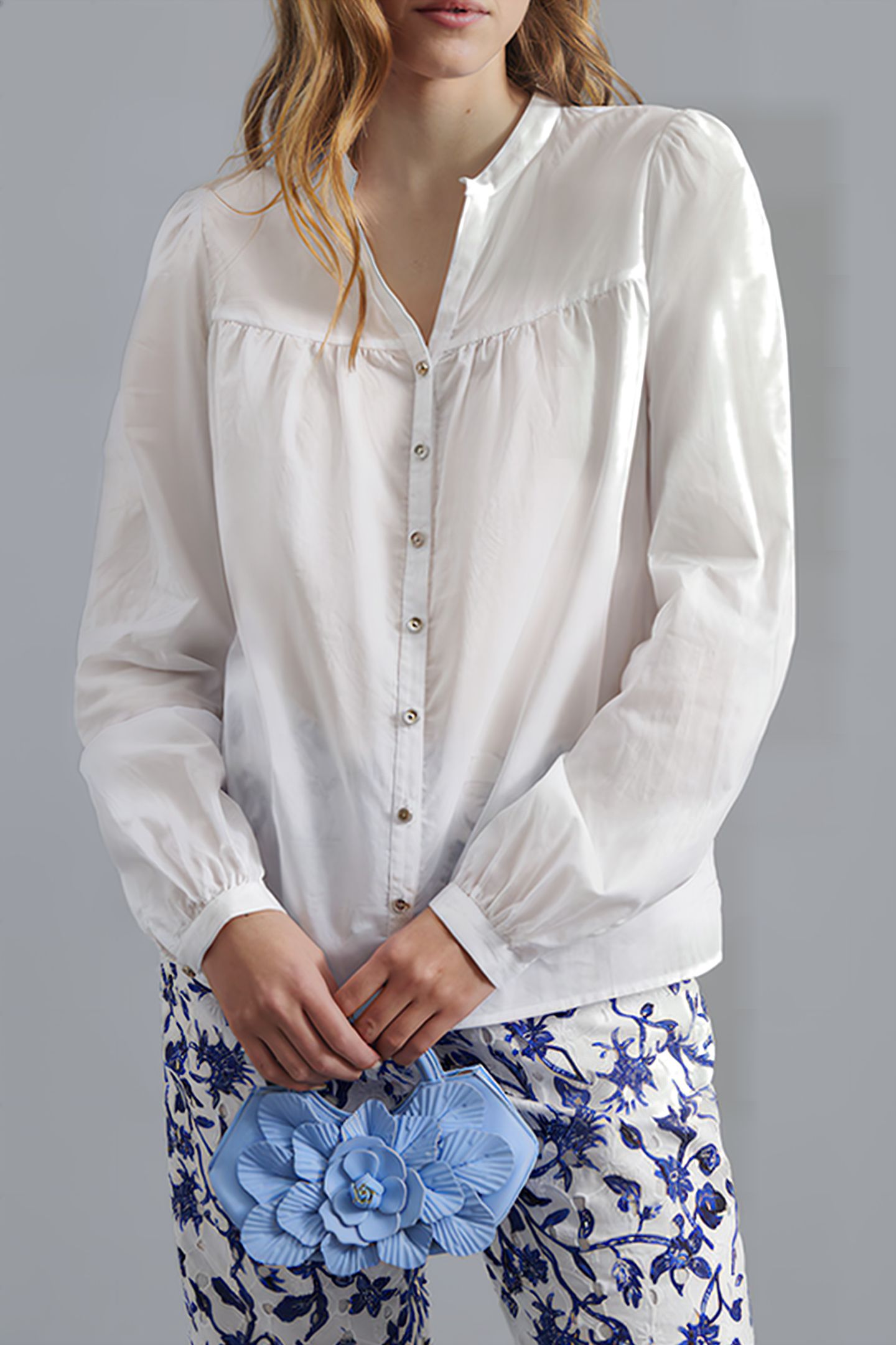 PHARE WHITE 1