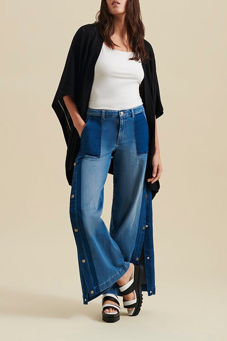 IKER BLACK 5
