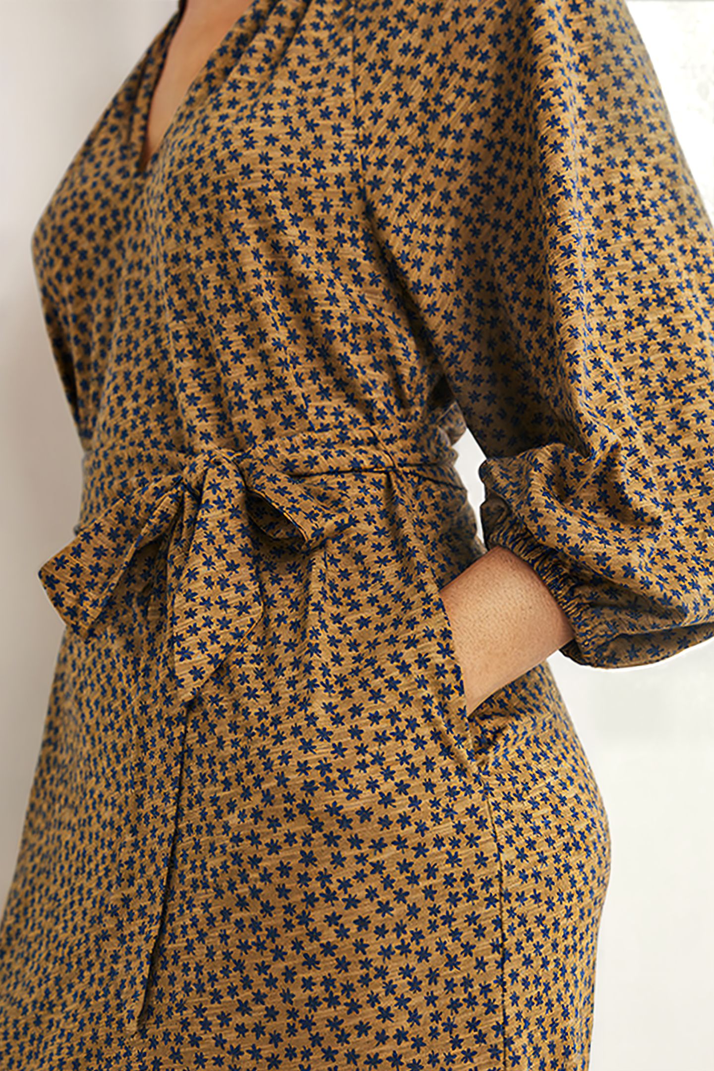 NOTCH NECK JERSEY MIDI DRESS BRN 4