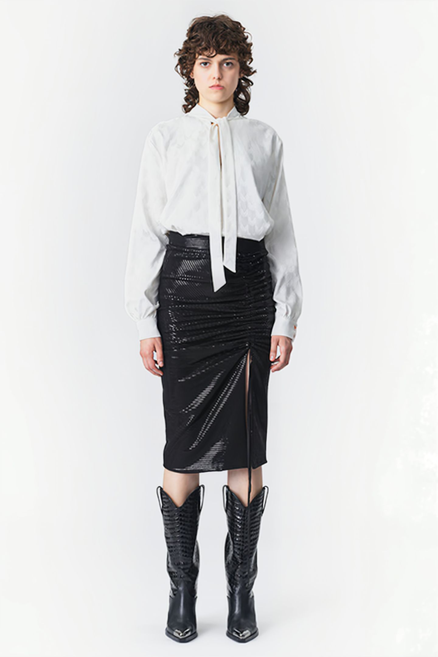 SEQUIN GATHERED SKIRT BLACK 1