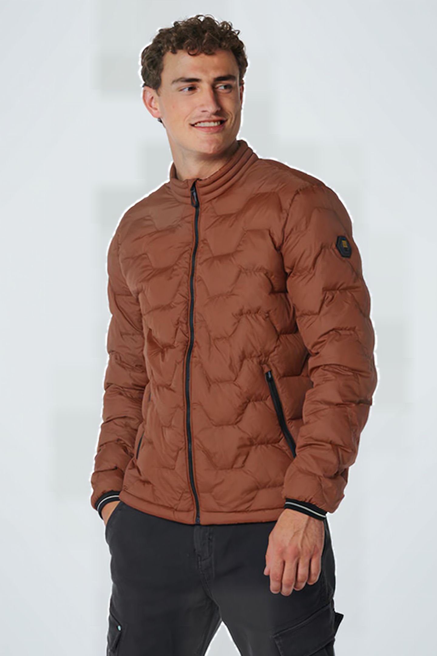 JACKET SHORT FIT PADDED BRANDY 2
