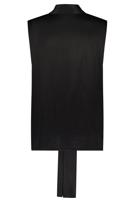 TISLA BLACK 4