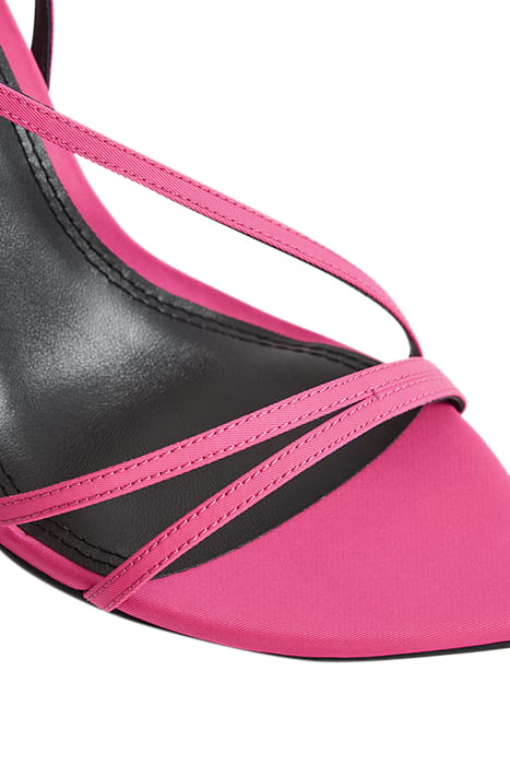 ADELA PINK DRESS — MEASUREMENTS OF MODEL 7