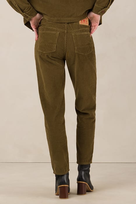 CAROLINE CROPPED MOSS GREEN 2