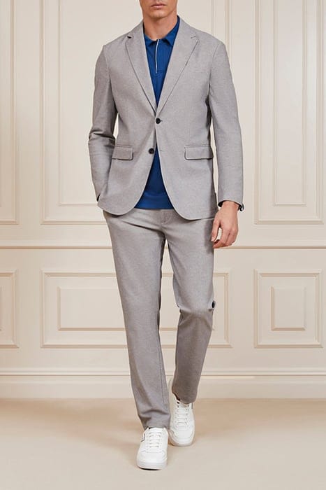 MARCIANO BY GUESS CONNOR PERFORMING LIGHT WOOL GREY CHINO EF 3