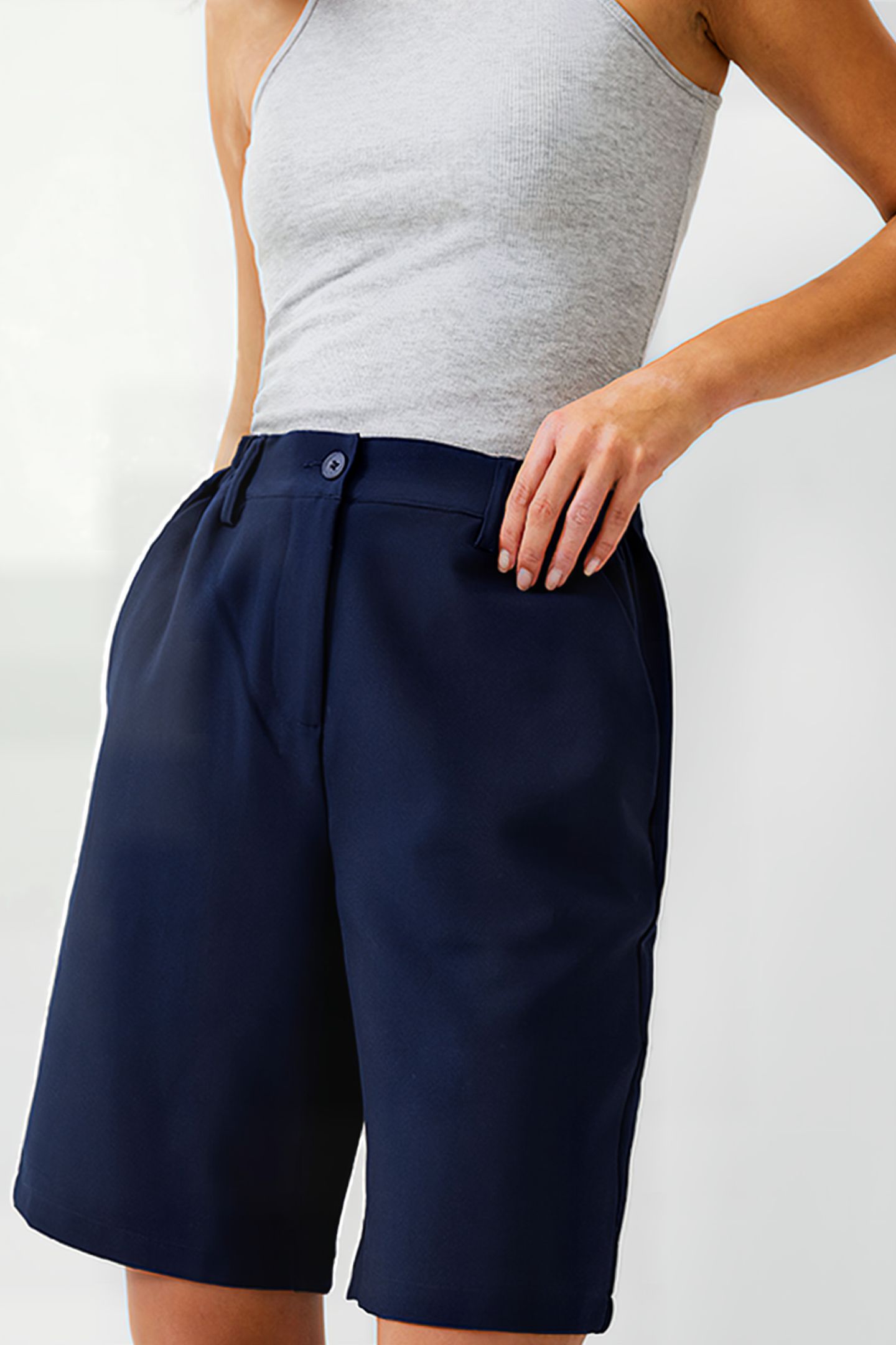 TAILORED SHORT DK NAVY 4