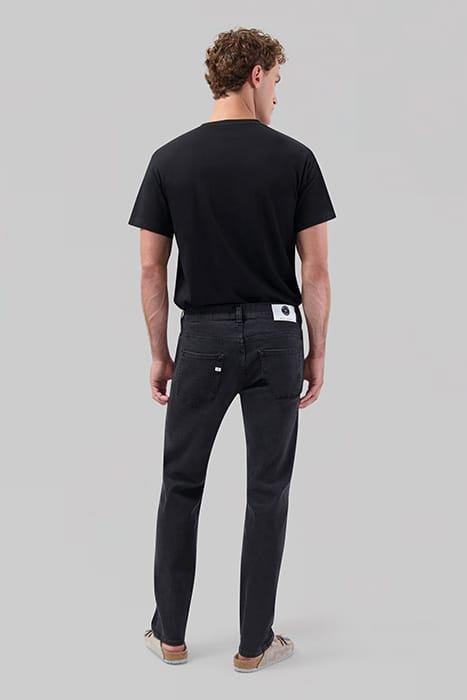 REGULAR BRYCE - STONE BLACK 4