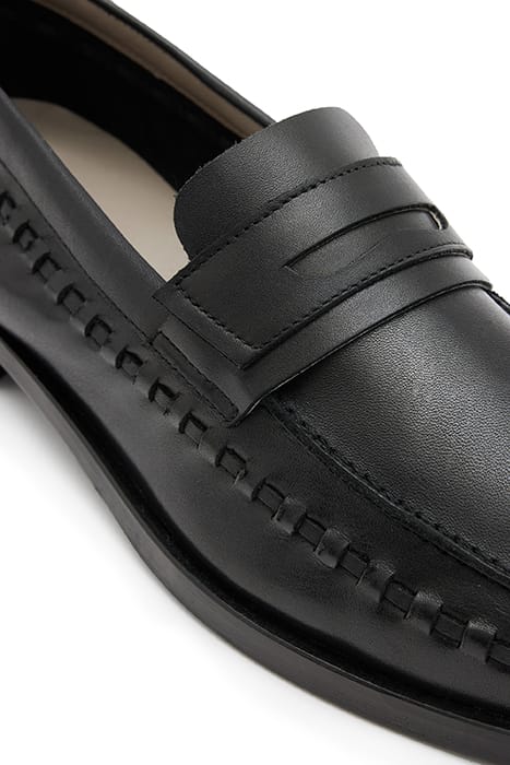SAMMY LTHR LOAFER BLACK 6