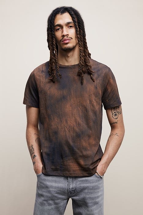 CHRYSTIE REGULAR FIT SS CREW WITH TIE-DY SEPIA BROWN 1
