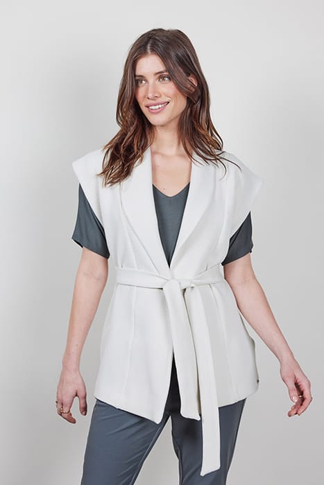 SLEEVELESS VEST DIAM WHITE 1