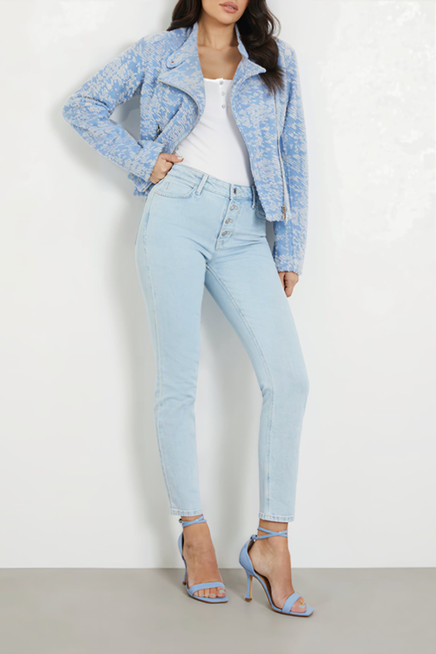 GUESS ECO 1981 EXPOSED BUTTON HIGH SURF 3