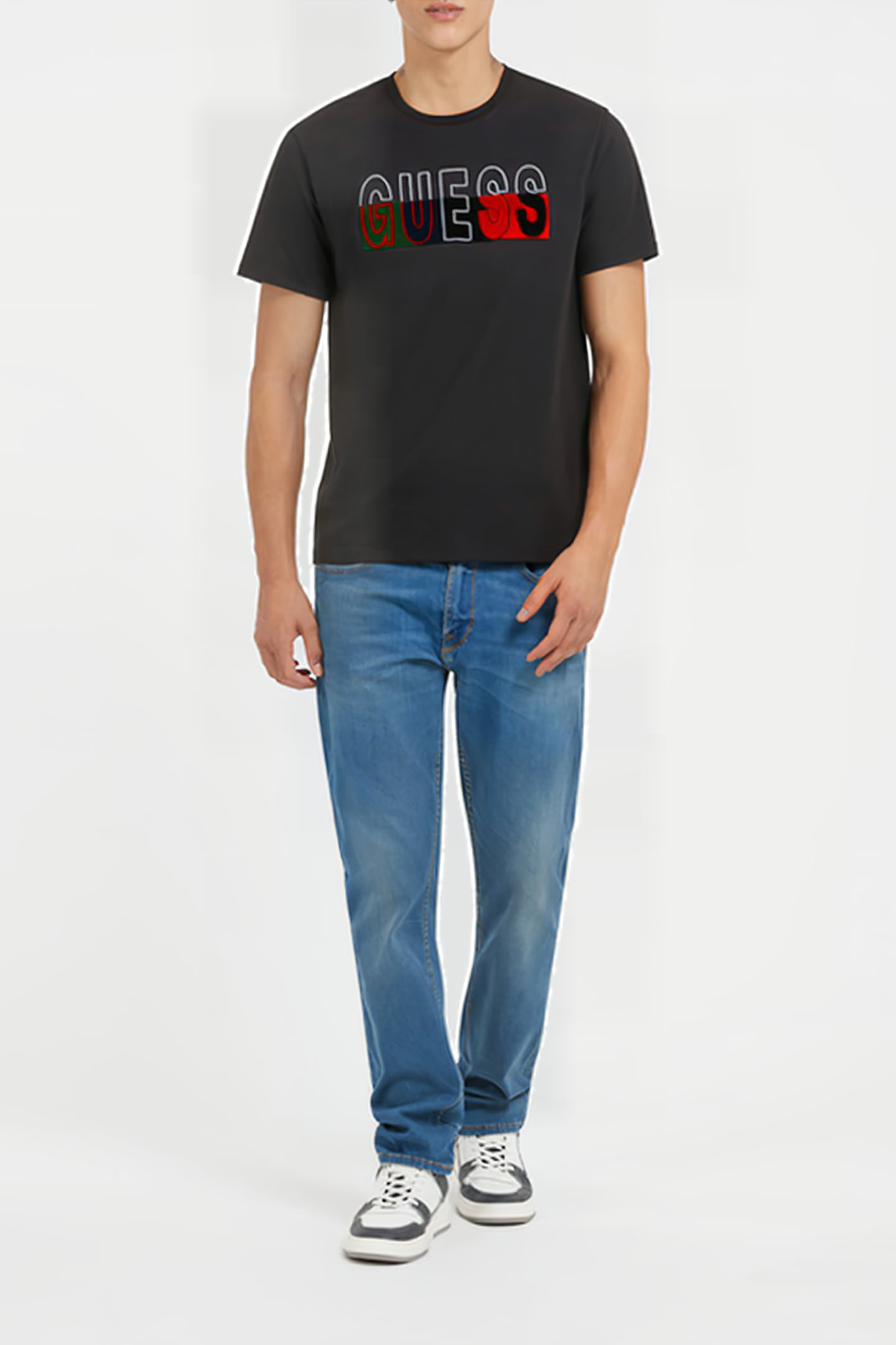 GUESS ECO REGULAR STRAIGHT CANAL 3