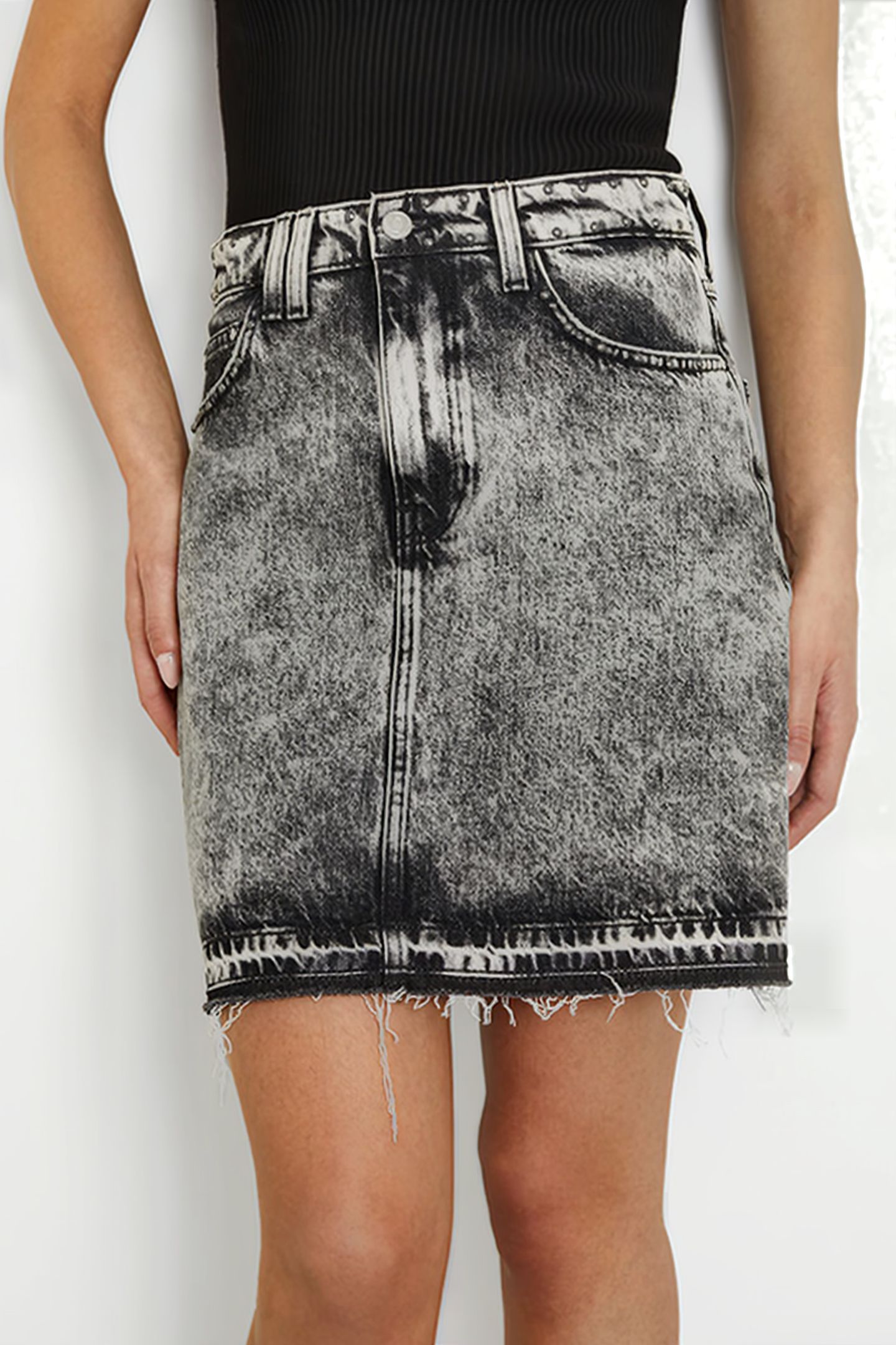 GUESS ECO CARLA MINI SKIRT THE GREYSTONE 6