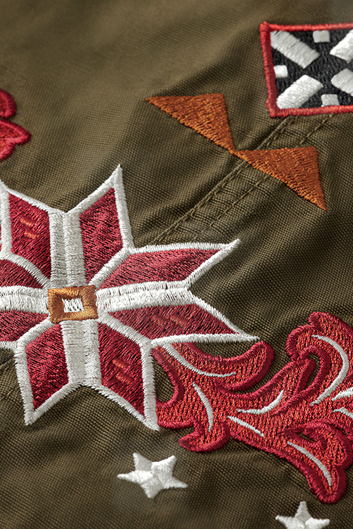 EMBROIDERED FESTIVAL JACKET MILITARY 9