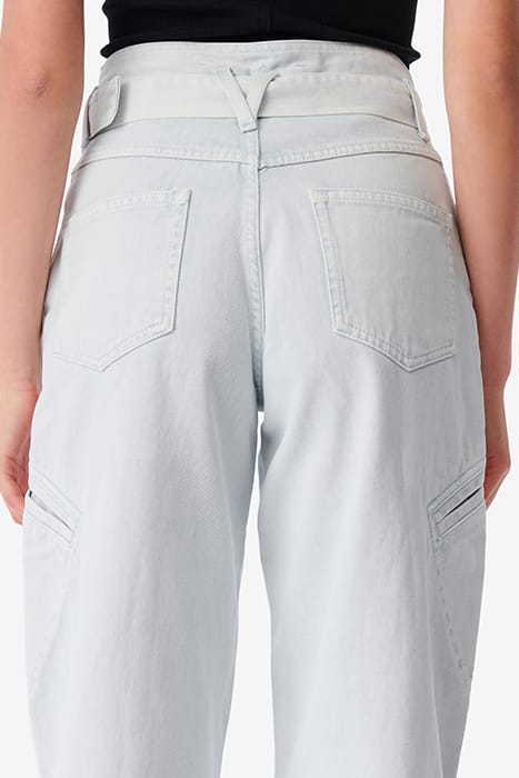 JINN STRAIGHT IN LIGHT BLUE 5