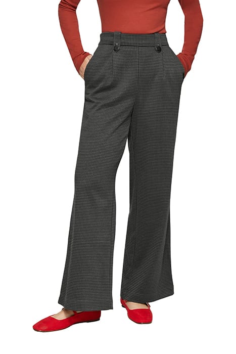 S.OLIVER-QS PANTS BLACK 1