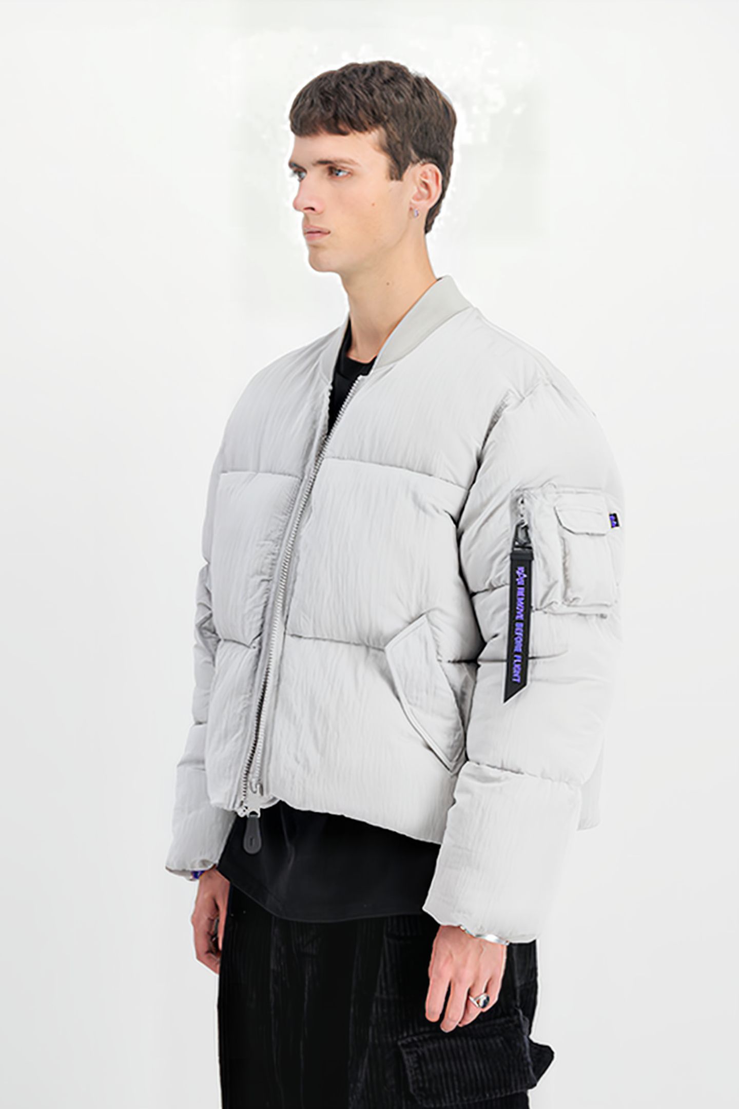 MA-1 PUFFER UV PASTEL GREY 2